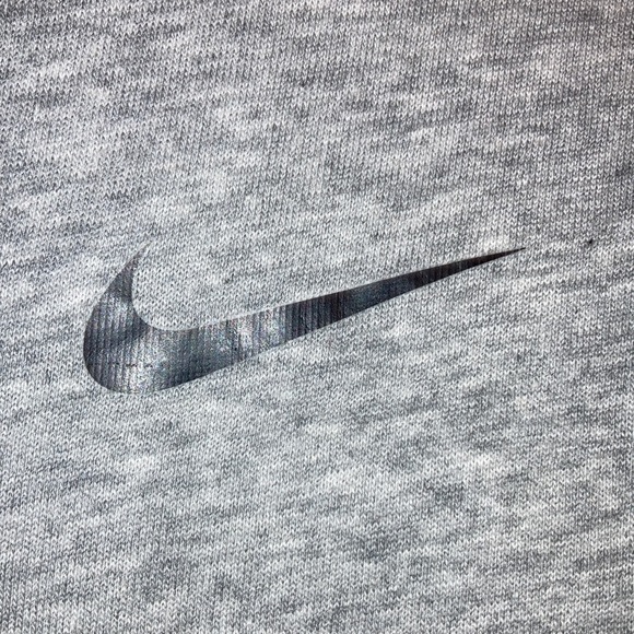 Nike Men’s Tee Gray Dri Fit Crew Neck Small - Picture 2 of 5